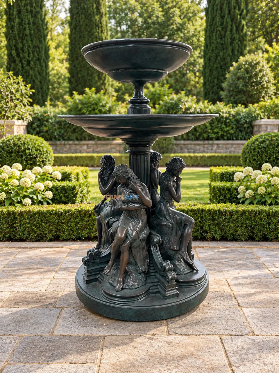 Zweistufiger Figuren-Gartenbrunnen