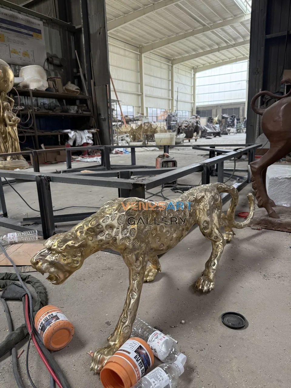 Walking Leopard Sculpture — product photograph 2 showing the reference form and finish