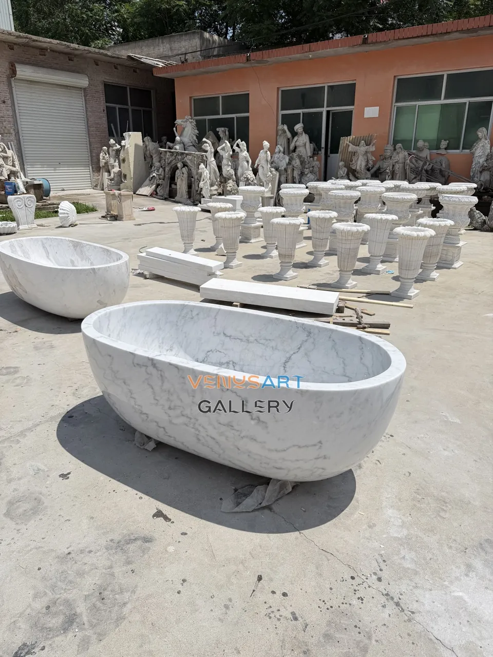 White Gray Oval Stone Bathtub — product photograph 1 showing the reference form and finish
